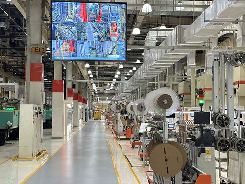 高質(zhì)量發(fā)展調(diào)研行 追尋智能工廠里的靜謐榮光